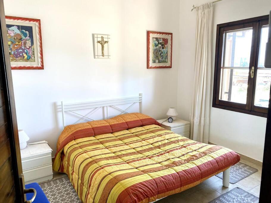 Appartamento Con Terrazza Vista Mare. Àrbatax Екстериор снимка